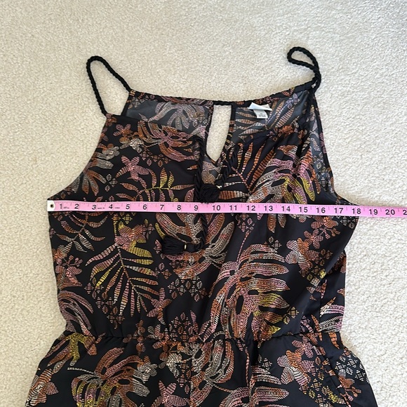 Cute Lightweight Romper! - Picture 10 of 12